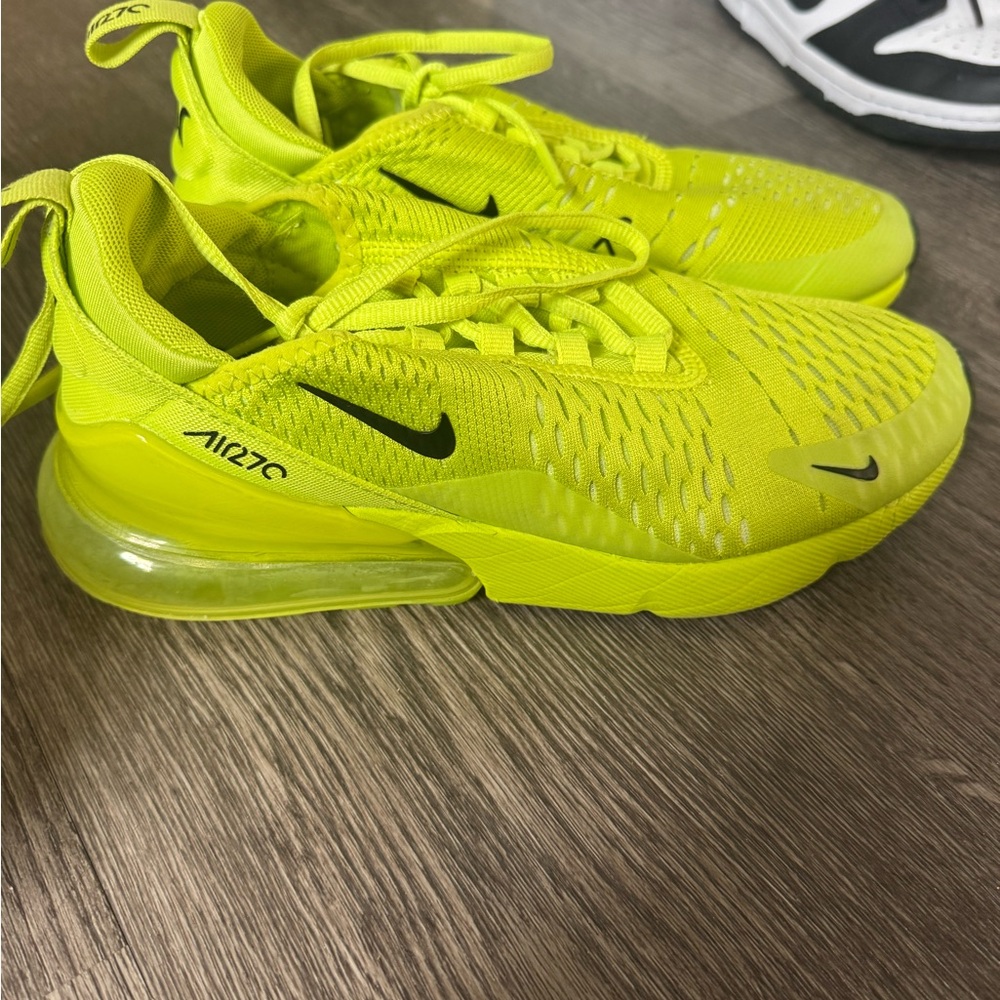 Nike Air Max 270 Volt Green Sneakers